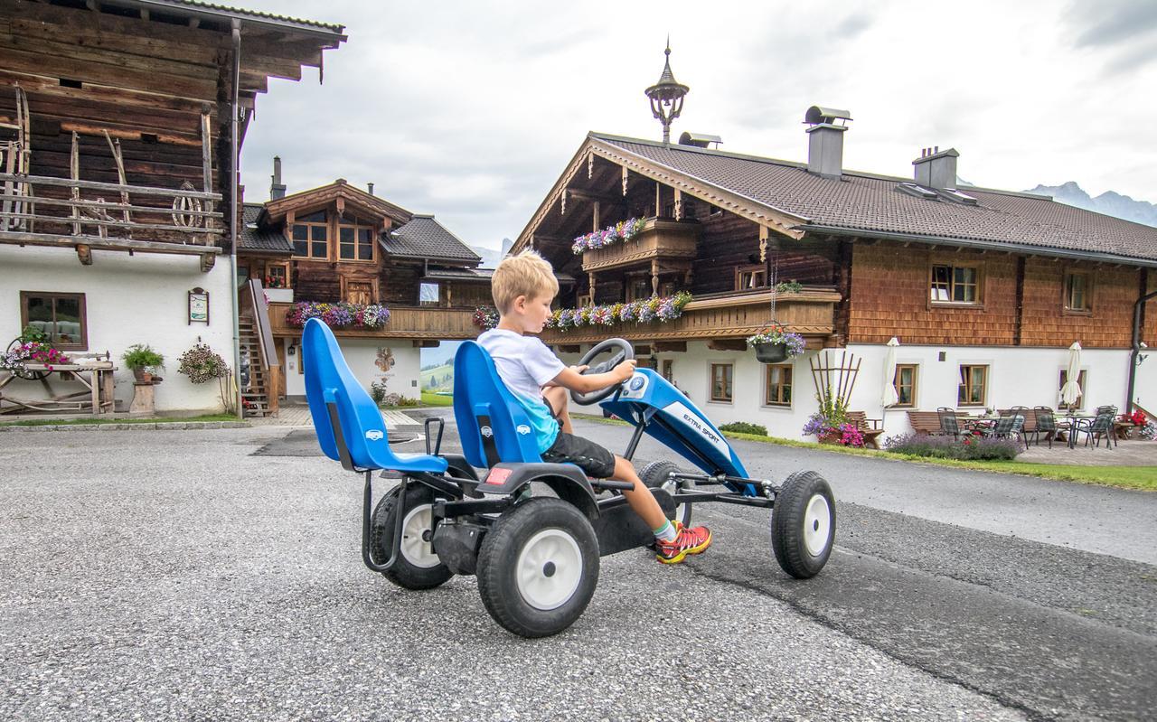 Christernhof Villa Maria Alm am Steinernen Meer Luaran gambar