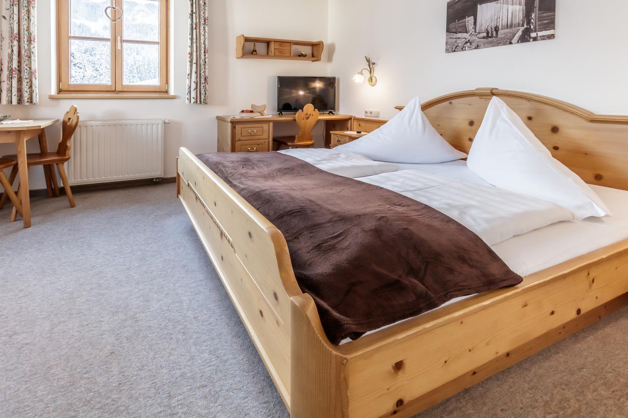 Christernhof Villa Maria Alm am Steinernen Meer Luaran gambar